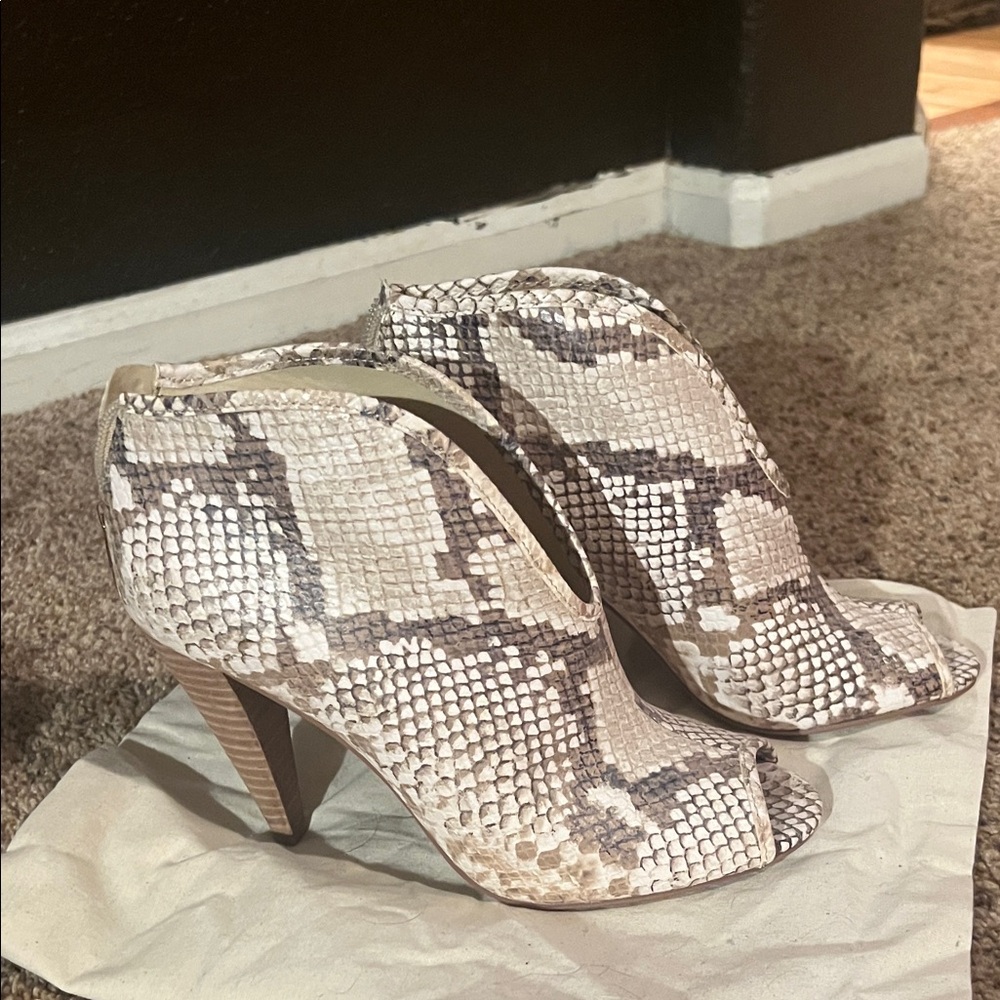 Vince Camuto Cream and Brown Snakeskin embossed Heeled Boots